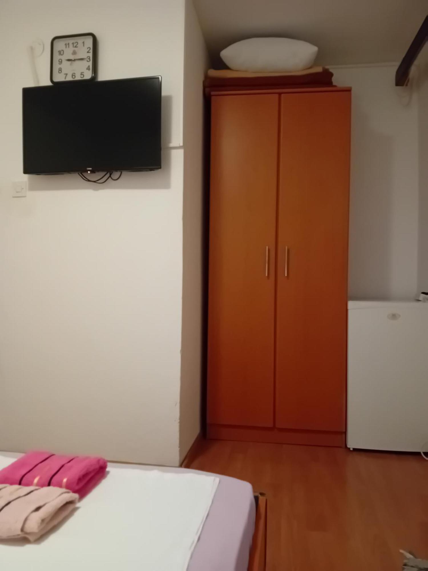 Sara Apartments Budva Bagian luar foto