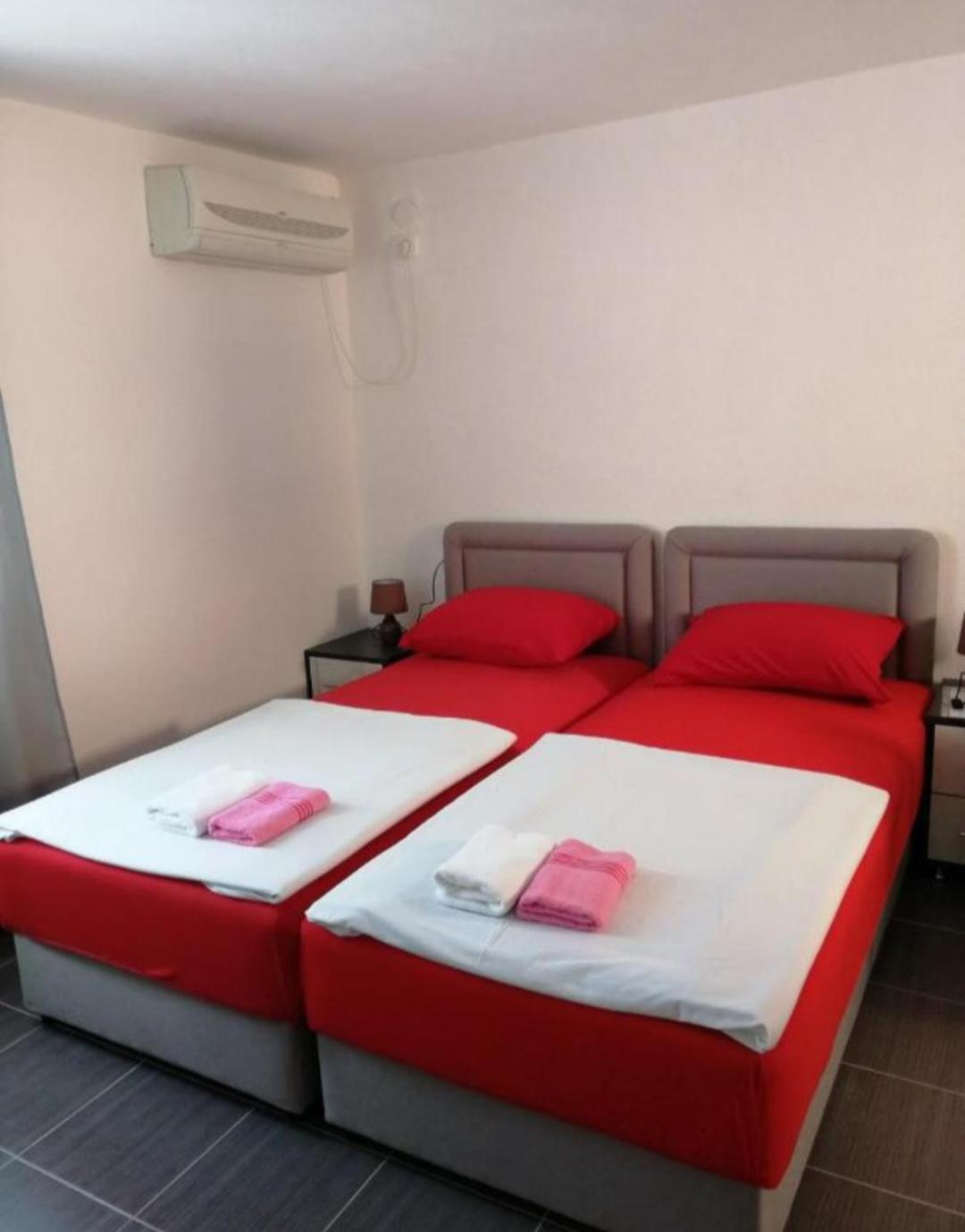 Sara Apartments Budva Ruang foto